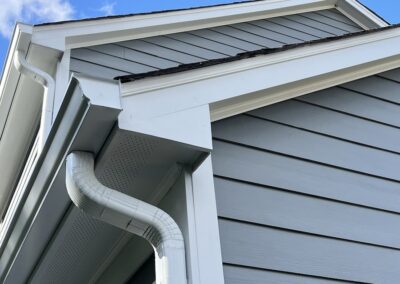 6" Spectra .027 gauge seamless aluminum gutters - white