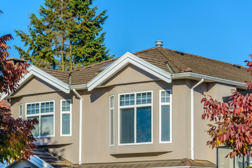 Stucco vs Siding: Which Exterior Option Is Best for Your Home?
