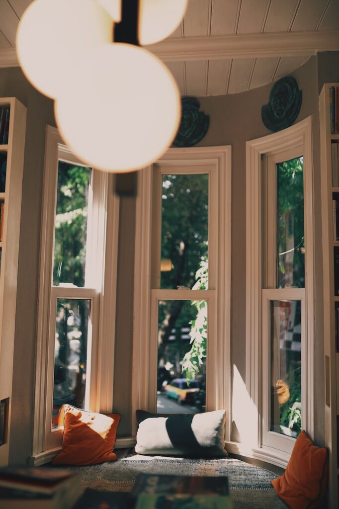 Bay vs. Bow Windows: Which Is Right for Your Home?