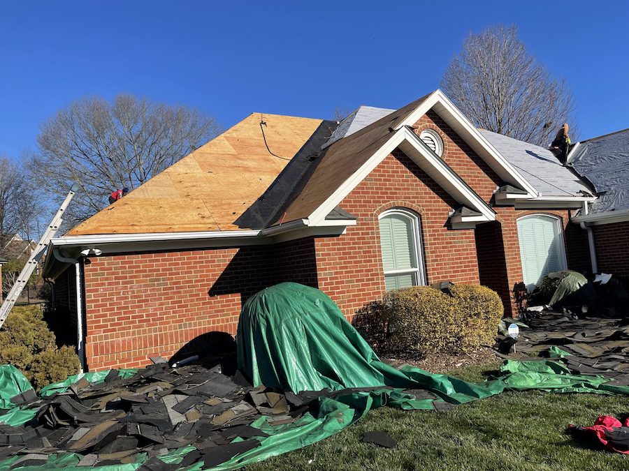 How Long Does a Roof Replacement Take? From Tear-Off to Cleanup